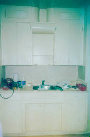 kitchenbefore3.jpg